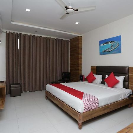 قاليور Hotel Rajmohan Palace المظهر الخارجي الصورة