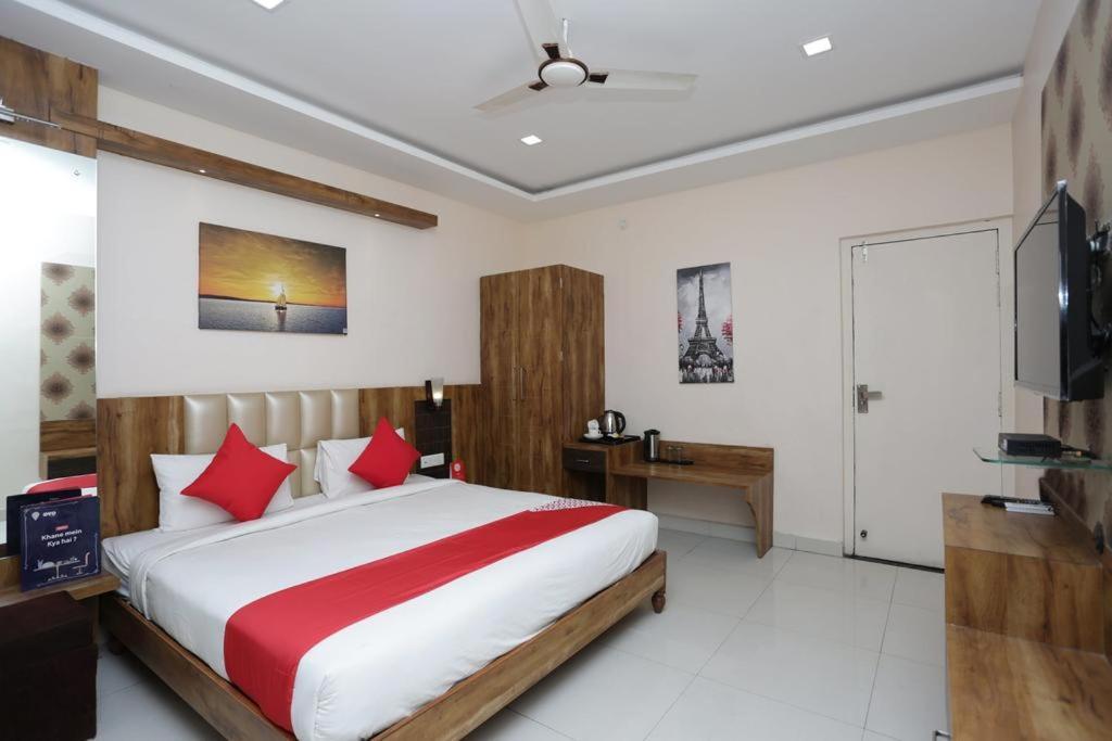 قاليور Hotel Rajmohan Palace المظهر الخارجي الصورة